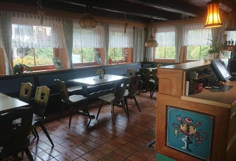 بنسيون Gästehaus Der Gamser Winzerstube