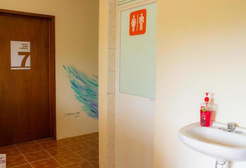 פנסיון Casa Sobek