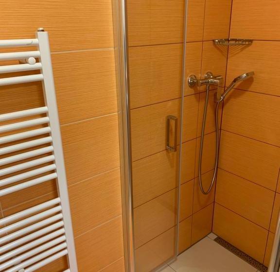 פנסיון Penzion Lenka