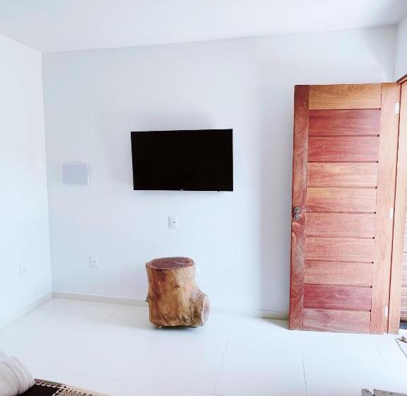 פנסיון Pousada Dos Poetas