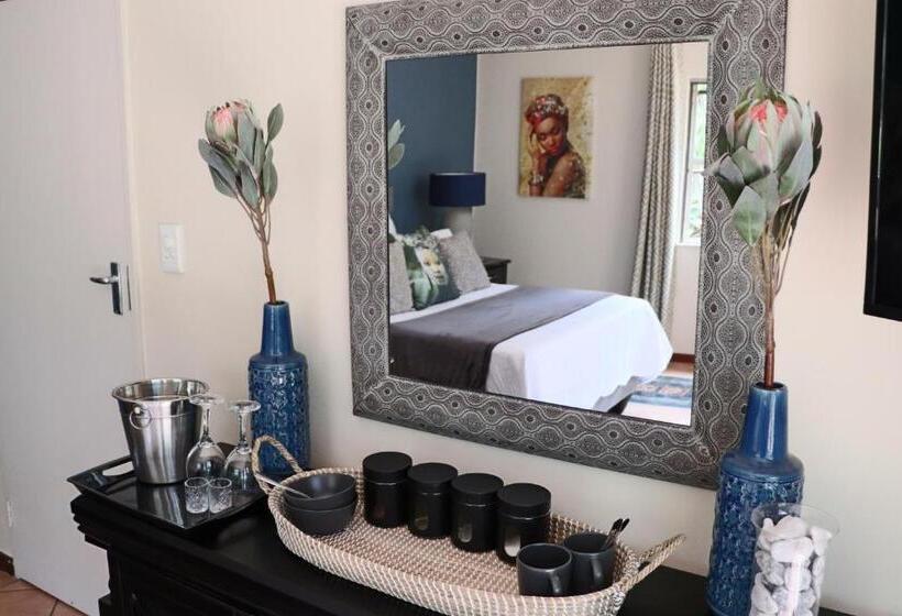 פנסיון Highway Gardens Guest House