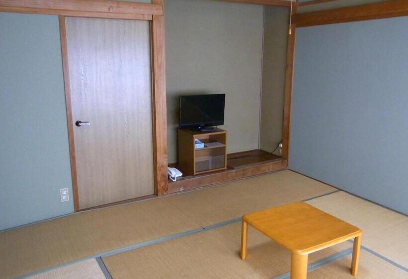 旅館 Shiroyamasou