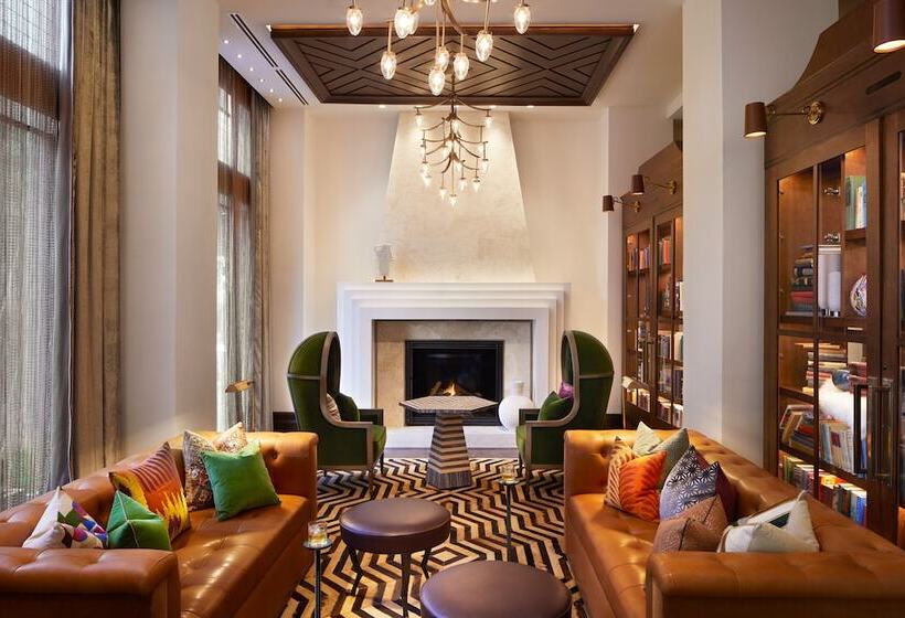 The Plaza Hotel Pioneer Park