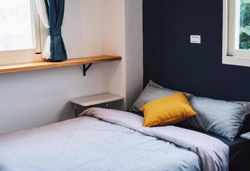 تختخواب و صبحانه Go On Vacation Hostel Green Island