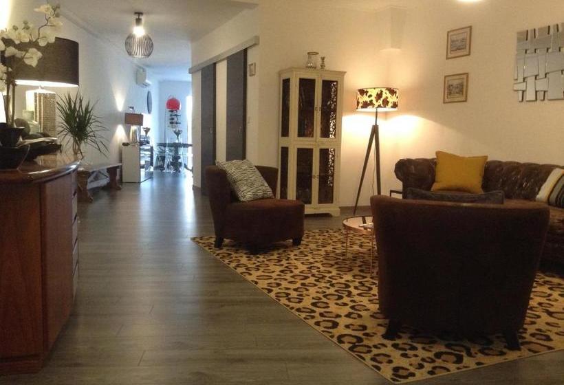 Bed and Breakfast Les Halles Chambre D'hôtes