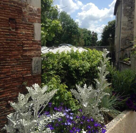 Bed and Breakfast Les Halles Chambre D'hôtes
