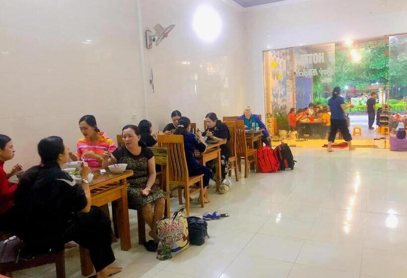 ベッドアンドブレックファースト Nam Anh