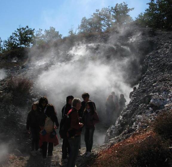 호텔 Appartamento Girasole   Agriturismo Le Selvole