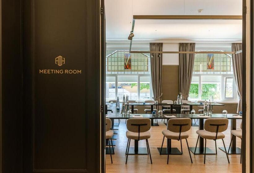 בית מלון כפרי Astoria