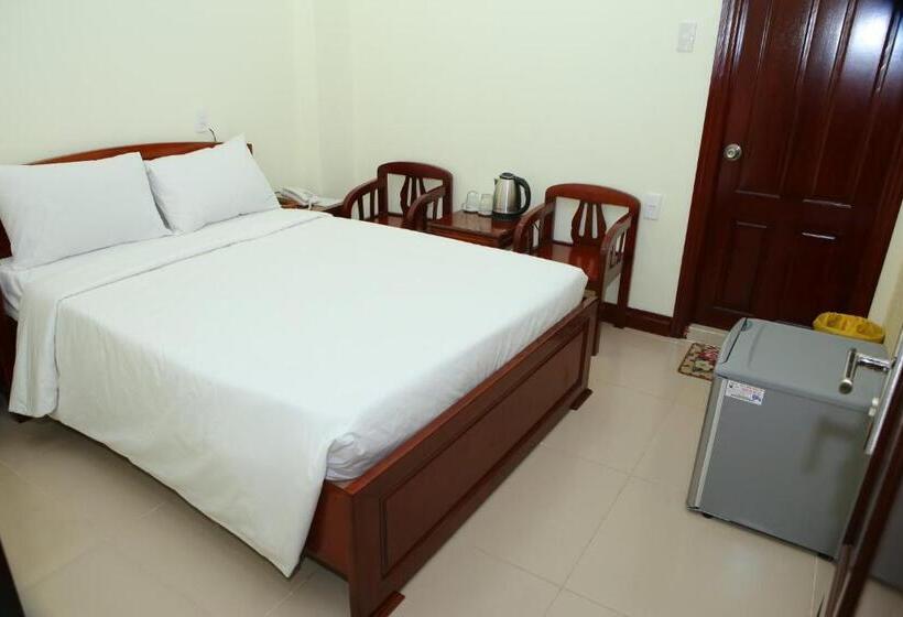 هتل Khách Sạn Tnk