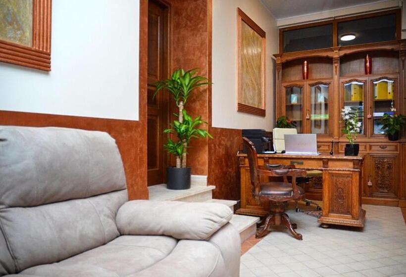 فندق Liberty Rooms