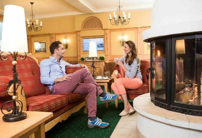 Отель Optimamed Gesundheitsresort Weißbriach Gmbh