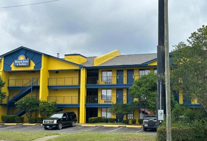 בית מלון כפרי Travelodge By Wyndham Mobile Al