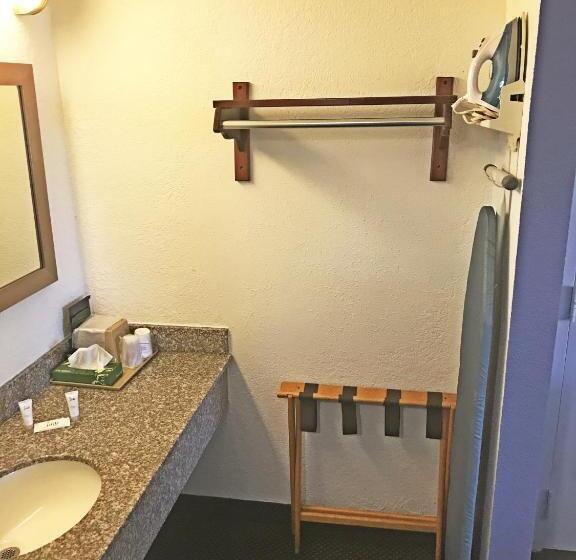 בית מלון כפרי Travelodge By Wyndham Mobile Al