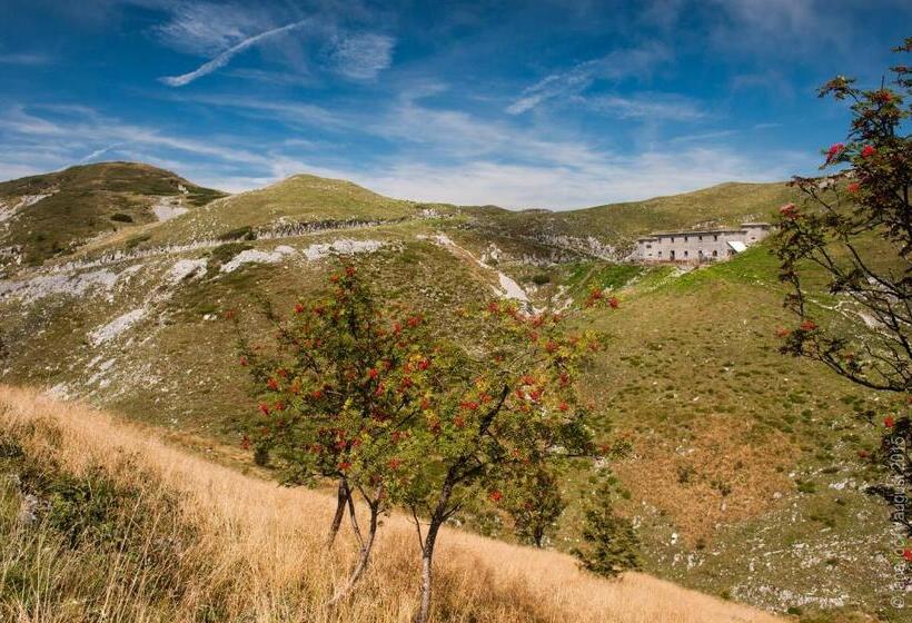 پانسیون Brunarica