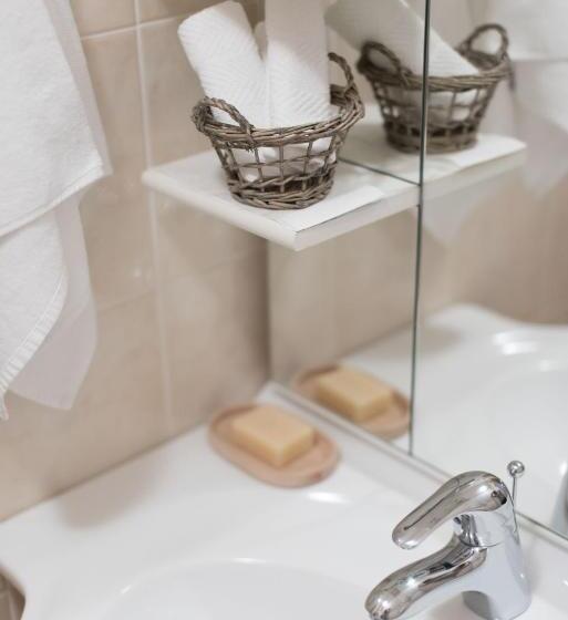 پانسیون Brunarica