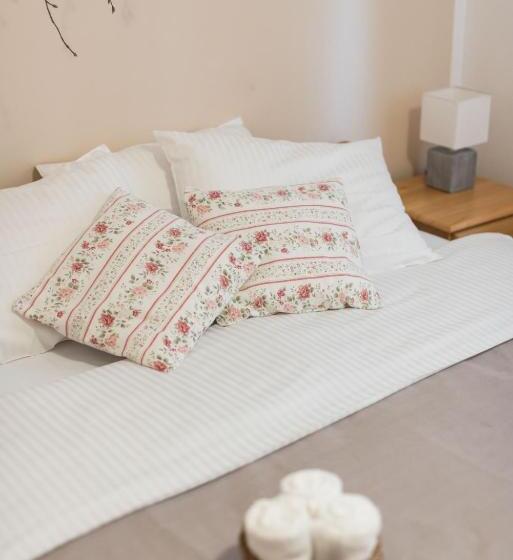 پانسیون Brunarica