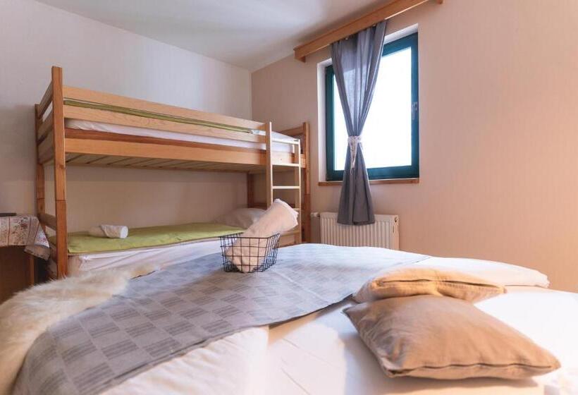 پانسیون Brunarica