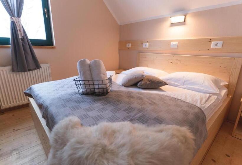 پانسیون Brunarica