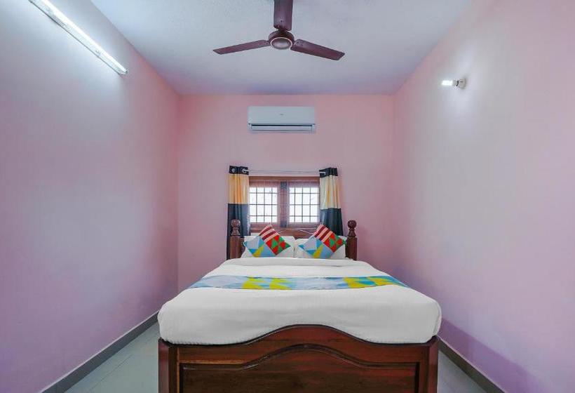 פנסיון Compact Studio Near Mudhaliarpet