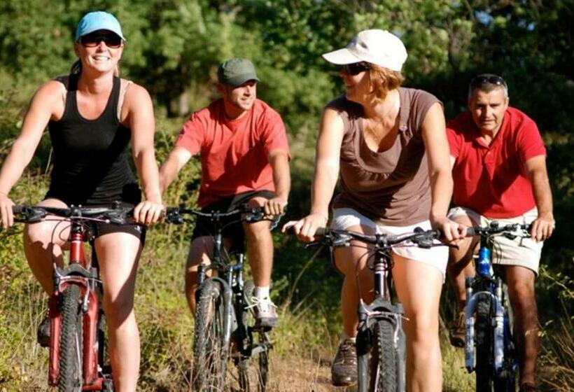 膳宿费 Domaine Sainte Colombe