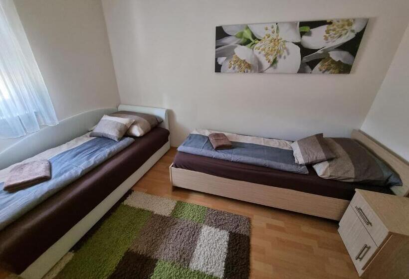 ペンション Doni Prémium Apartmanház