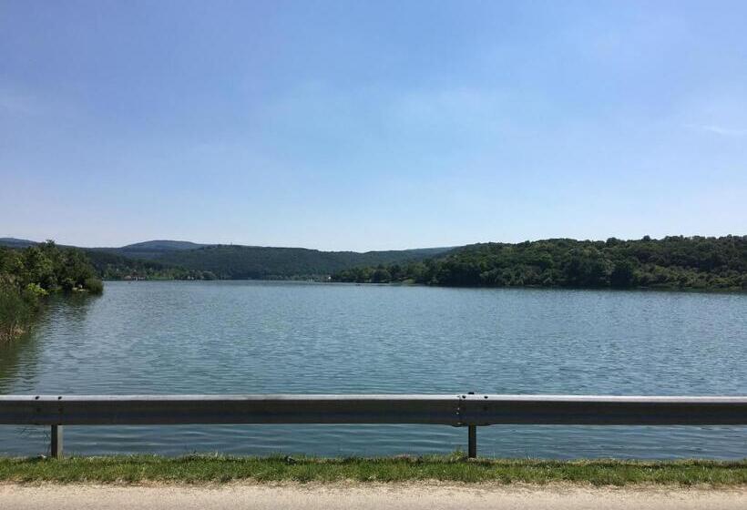 ペンション Doni Prémium Apartmanház