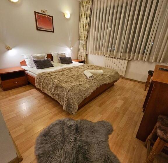 بنسيون Guest House Karov 2 Stars