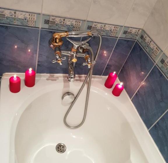 بنسيون Guest House Karov 2 Stars