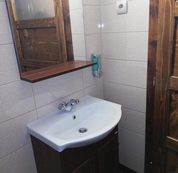 膳宿费 Gyongyver Panzio