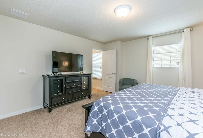 1631la Luxury 6 Bed Villa With Pool & Spa