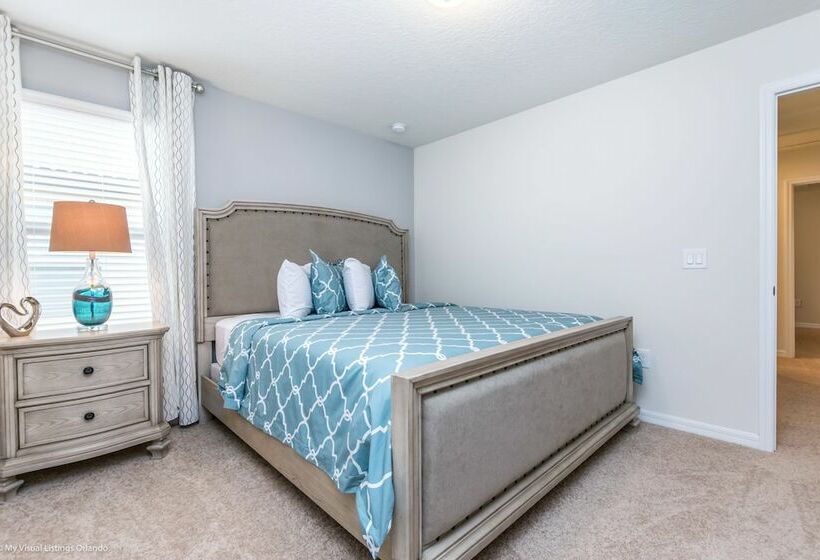 1631la Luxury 6 Bed Villa With Pool & Spa