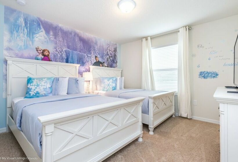 1631la Luxury 6 Bed Villa With Pool & Spa