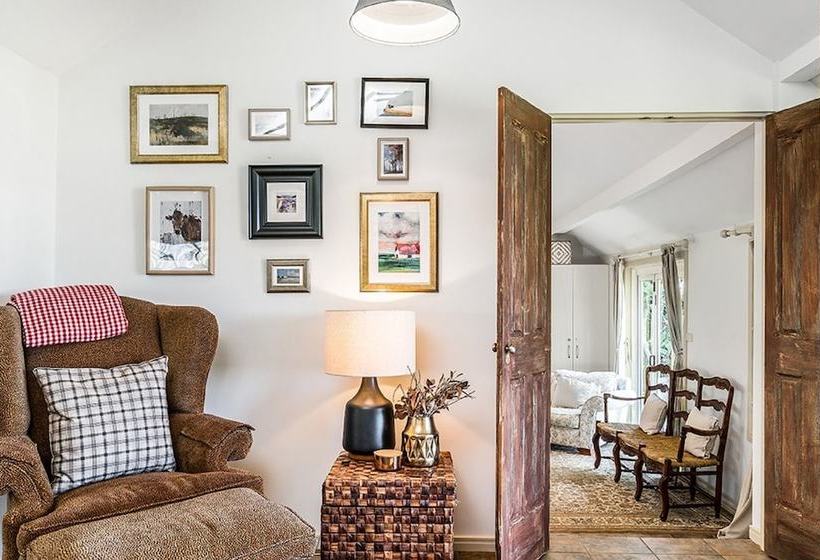 Your Luxury Escape  Bhadra Bails