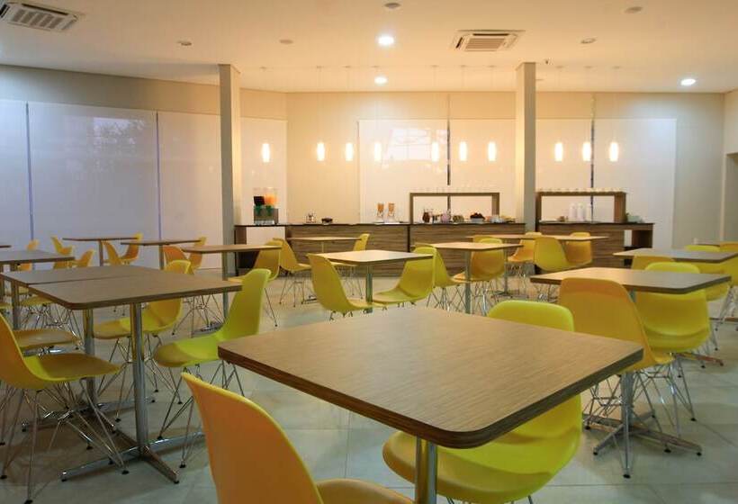 ホテル The World Indaiatuba