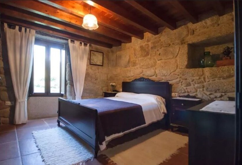 106307 House In Vilar De Parada