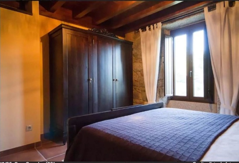 106307 House In Vilar De Parada