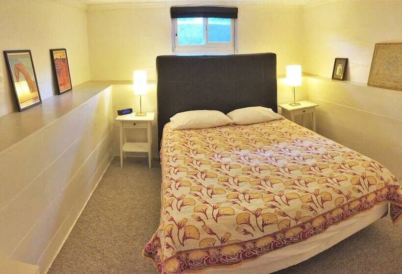 3 Bedroom Cottage Near Sugarhouse Park