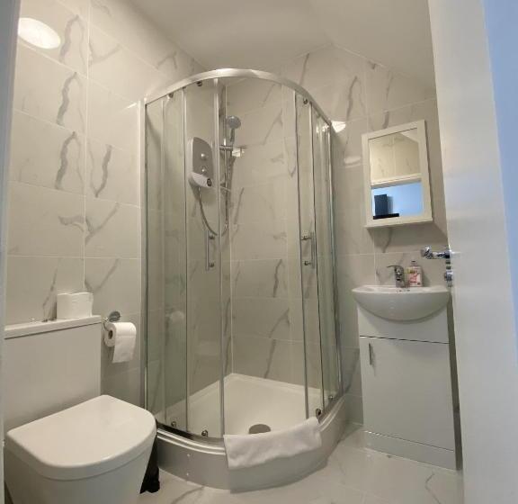 Общежитие Comfortable Cosy Budget Studios In City Center