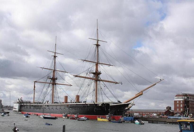 旅馆 College Street Abode