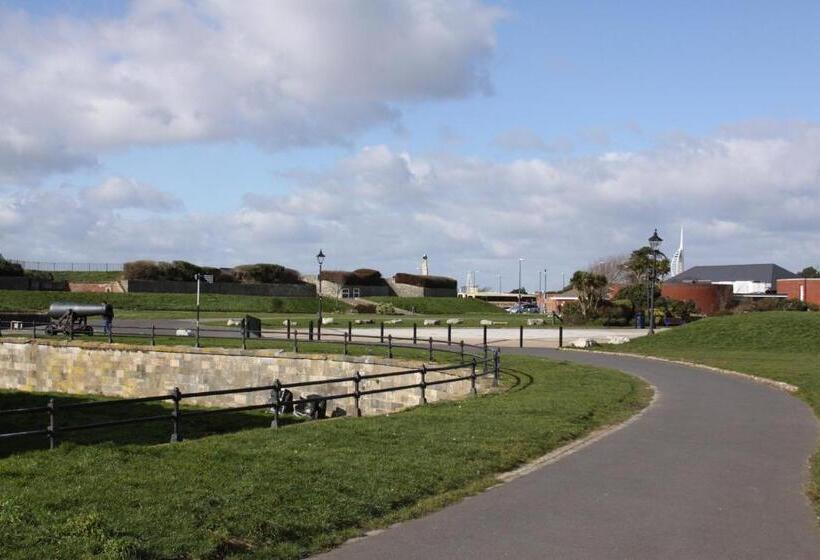 旅馆 College Street Abode