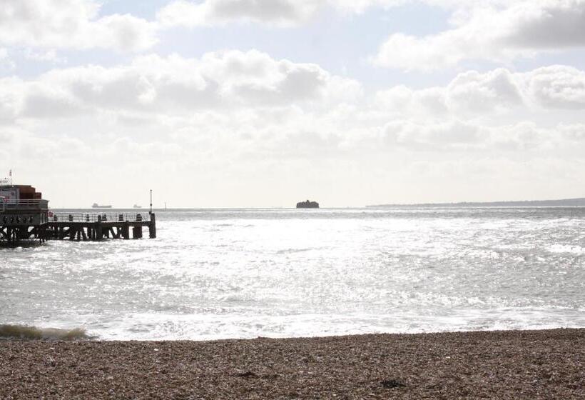 旅馆 College Street Abode