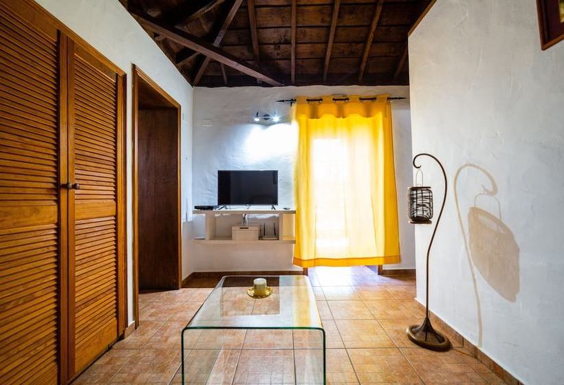 Casa Rural La Capellana By Isla Bonita