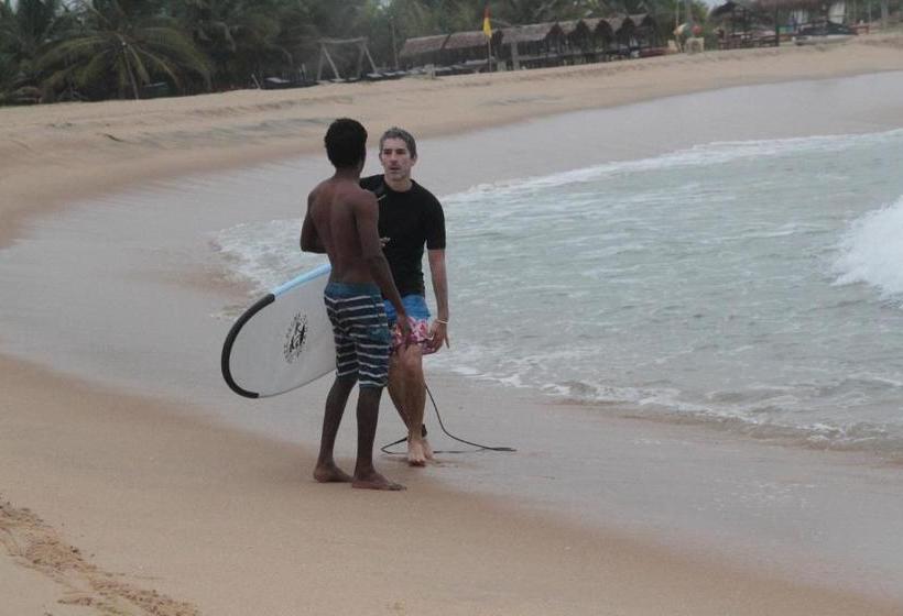 ホテル Abia Surf Camp