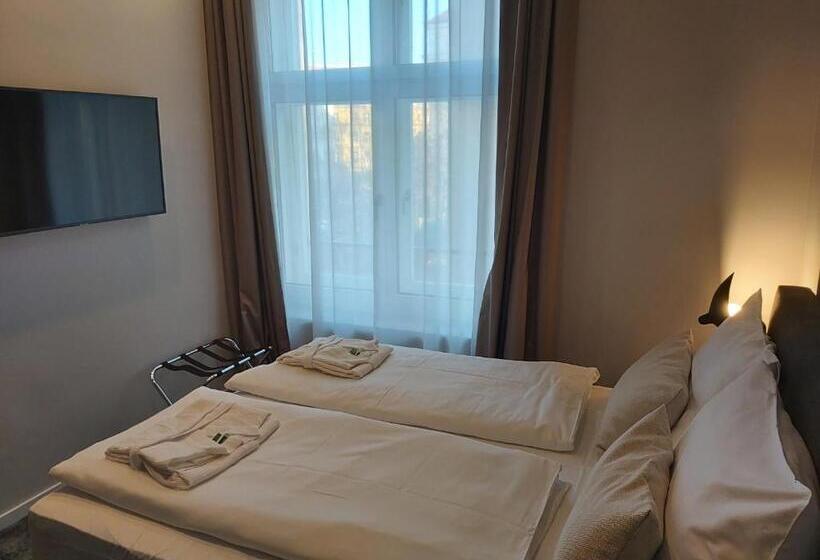 בית מלון כפרי Manda Heritage