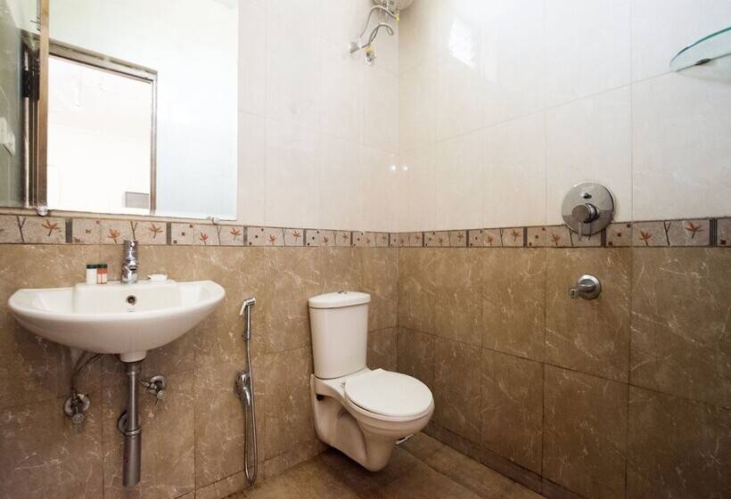 ホテル Shivam Resort By Oyo Rooms