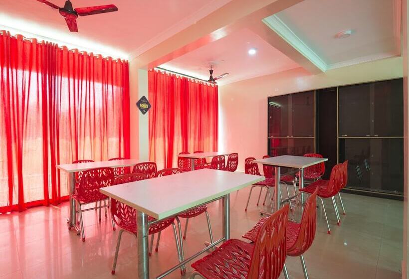 ホテル Shivam Resort By Oyo Rooms