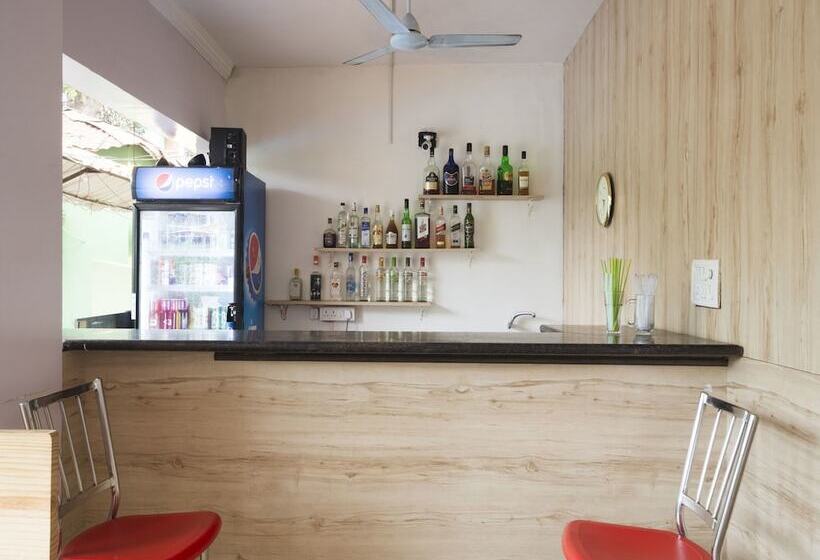 ホテル Shivam Resort By Oyo Rooms