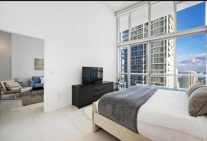 Icon Brickell Residences