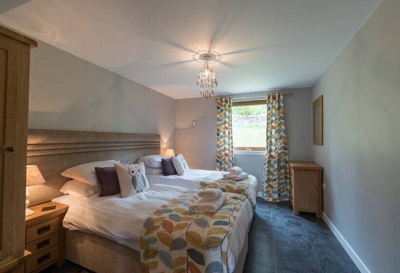 Lord Galloway 34, Newton Stewart